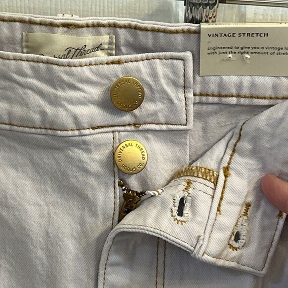 NWT Universal Thread High-Rise Vintage Midi Jean Shorts Cut Off Raw Hem Size 18W - Picture 2 of 16